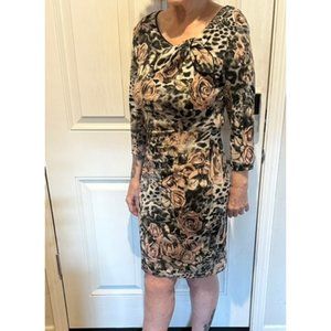 Frank Lyman Dress Roses Pleats Size 12 Style 203349